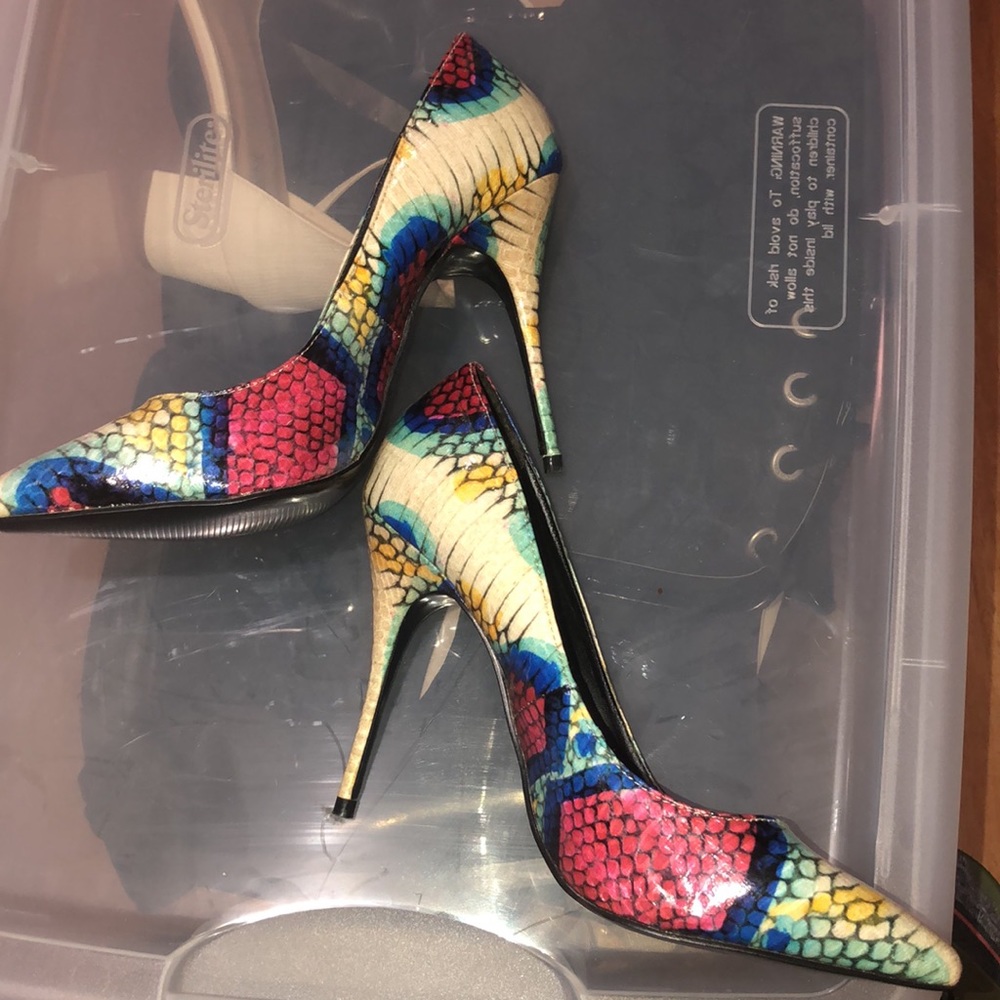 Colorful Heels - Picture 3 of 3